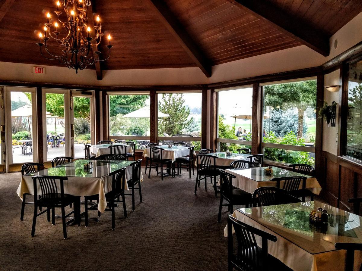 Resort At Eagle Point Golf Club Lodging 외부 사진