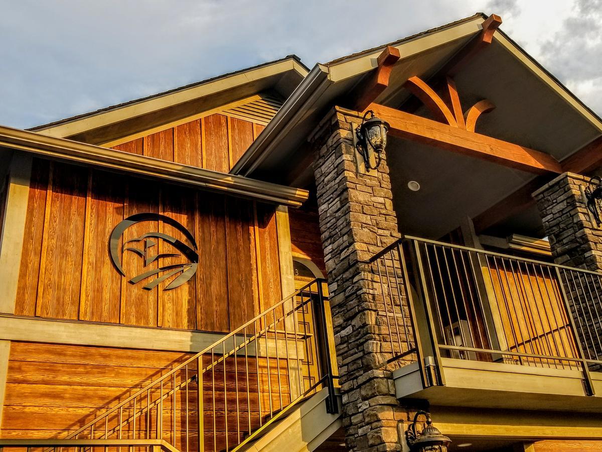 Resort At Eagle Point Golf Club Lodging 외부 사진