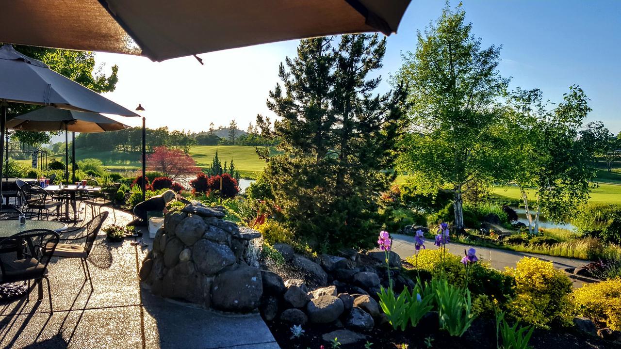 Resort At Eagle Point Golf Club Lodging 외부 사진