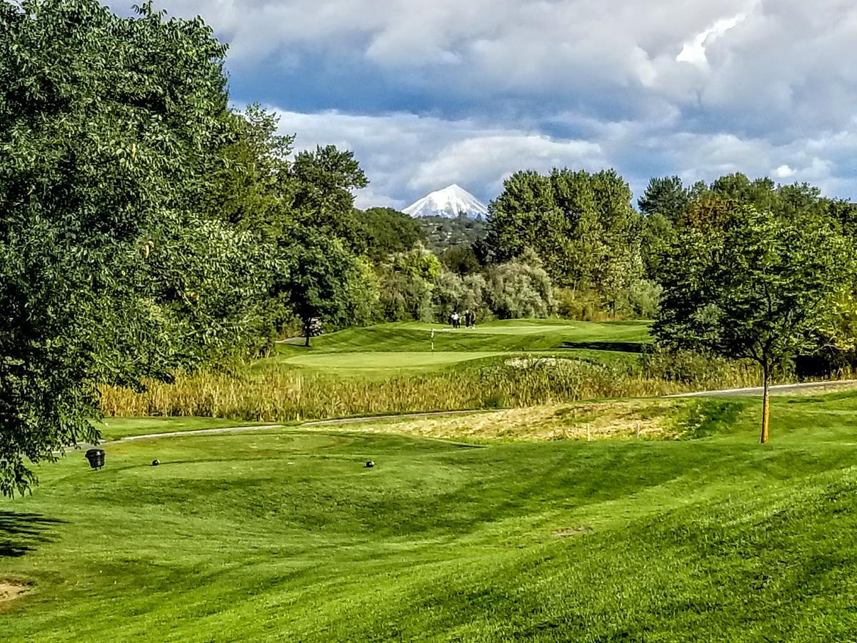 Resort At Eagle Point Golf Club Lodging 외부 사진